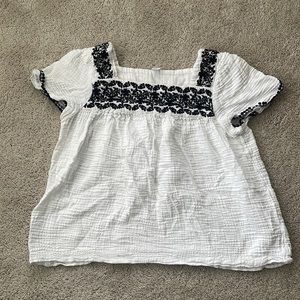 Boho hippy swing shirt with cute detailing